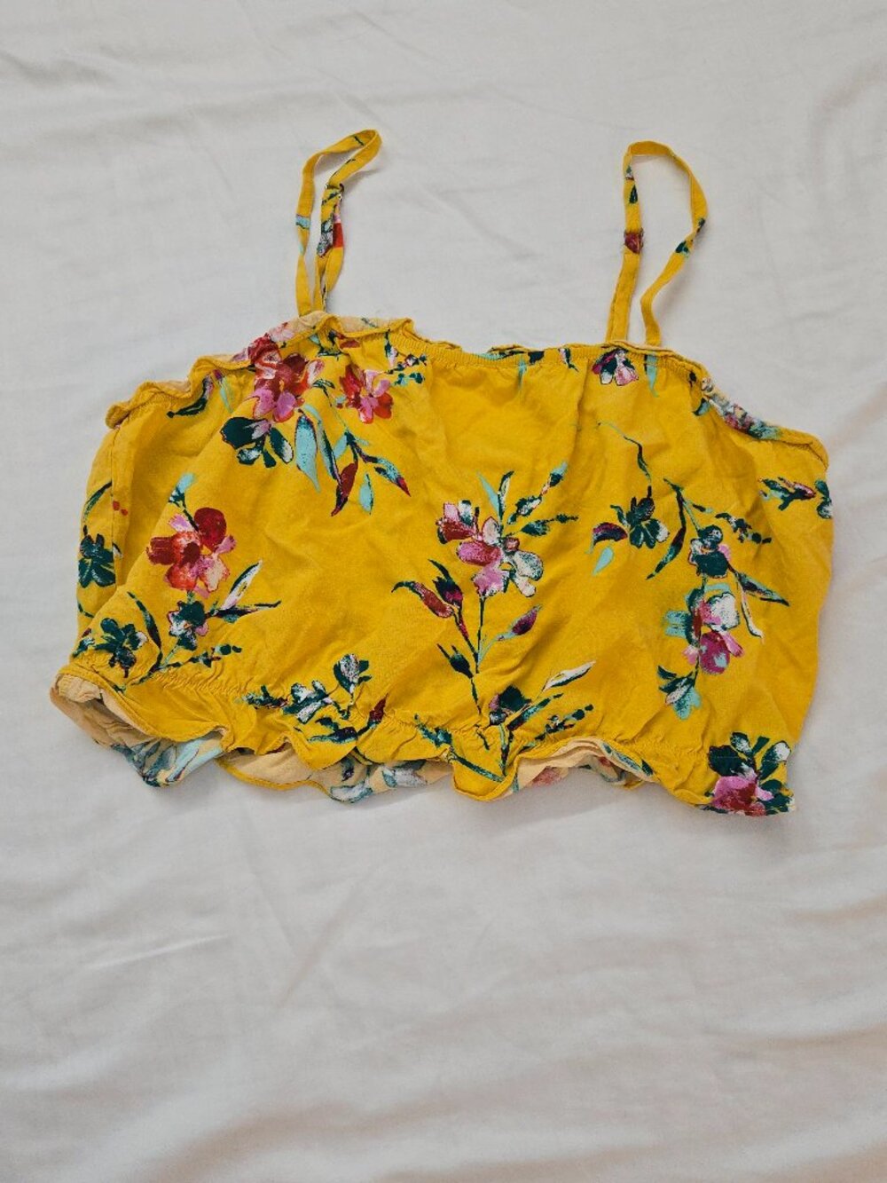 GUESS Yellow floral crop tank